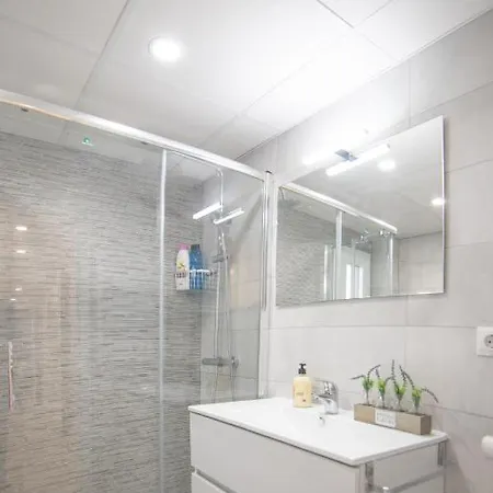 Apartment IFEMA-Mar de Cristal II Madrid Buitenkant foto